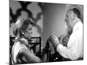 THE MAN WHO KNEW TOO MUCH, 1956 On the set, Alfred Hitchcock directs Doris Day (b/w photo)-null-Mounted Photo