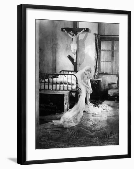 The Merry Widow, 1925-null-Framed Photographic Print