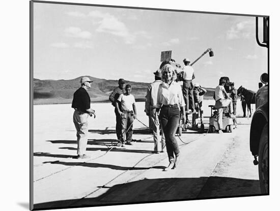 The Misfits, 1961-null-Mounted Photographic Print