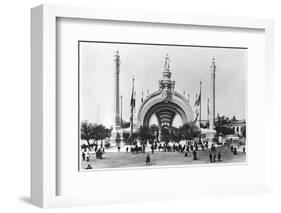 The Monumental Entrance at the Place de La Concorde at the Universal Exhibition of 1900, Paris-French Photographer-Framed Photographic Print