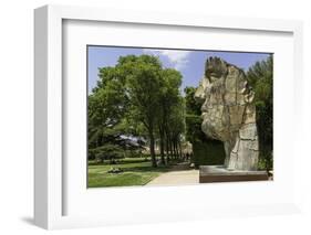 The Monumental Head by Igor Mitora in the Boboli Gardens, Florence, Tuscany, Italy-John Woodworth-Framed Photographic Print