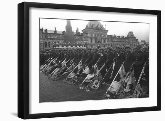 The Moscow Victory Parade, June 24, 1945-null-Framed Giclee Print