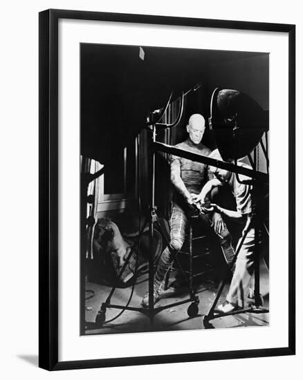 The Mummy, 1932-null-Framed Photographic Print