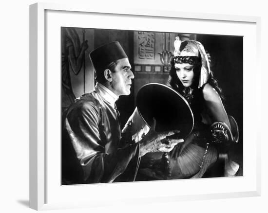 The Mummy, Boris Karloff, Zita Johann, 1932-null-Framed Photo