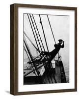 The Navigator, Buster Keaton, 1924-null-Framed Photo