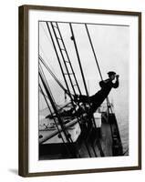 The Navigator, Buster Keaton, 1924-null-Framed Photo