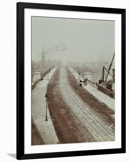 The New Vauxhall Bridge Looking North Towards Victoria, London, 1906-null-Framed Photographic Print