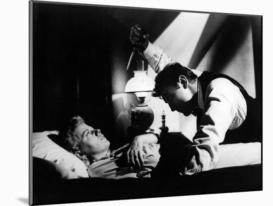 The Night Of The Hunter, Shelley Winters, Robert Mitchum, 1955-null-Mounted Photo