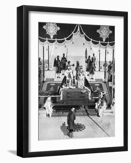 The Nizam of Hyderabad Pays Hommage at the Delhi Durbar, 1911-null-Framed Giclee Print