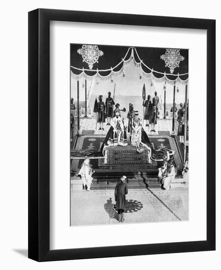 The Nizam of Hyderabad Pays Hommage at the Delhi Durbar, 1911-null-Framed Premium Giclee Print