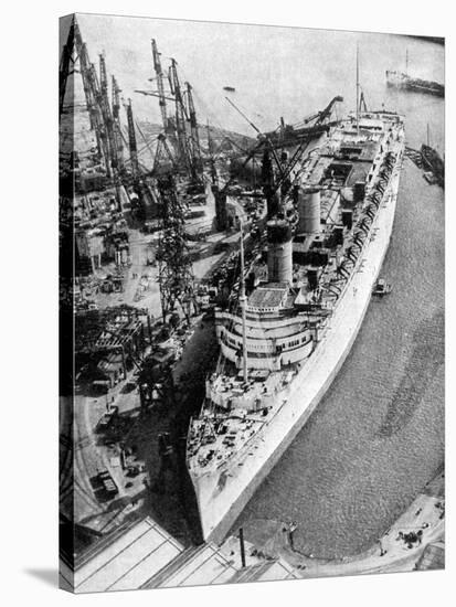 The Ocean Liner RMS Queen Mary, Clydebank, Glasgow, 1934-null-Stretched Canvas