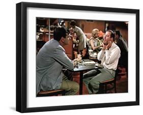 The Odd Couple, Walter Matthau, Jack Lemmon, 1968-null-Framed Photo