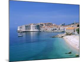 The Old City Skyline and Beach, Dubrovnik, Dalmatian Coast, Croatia-Steve Vidler-Mounted Photographic Print