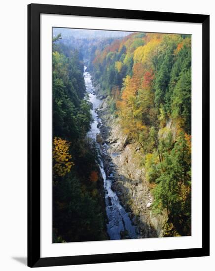 The Ottauquechee River, Quechee Gorge, Vermont, USA-Fraser Hall-Framed Photographic Print