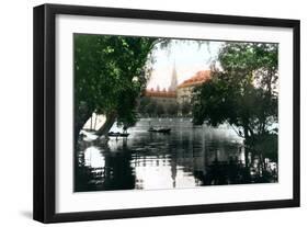 The Ouse at Bedford, 1926-null-Framed Giclee Print