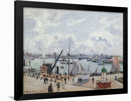 The Outer Harbour of Le Havre, Quai De Southampton, the Honfleur Boat Leaving the Harbour, 1903-Camille Pissarro-Framed Giclee Print