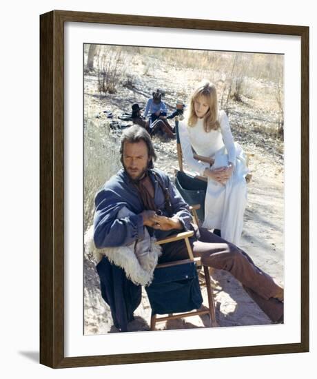 The Outlaw Josey Wales (1976)-null-Framed Photo