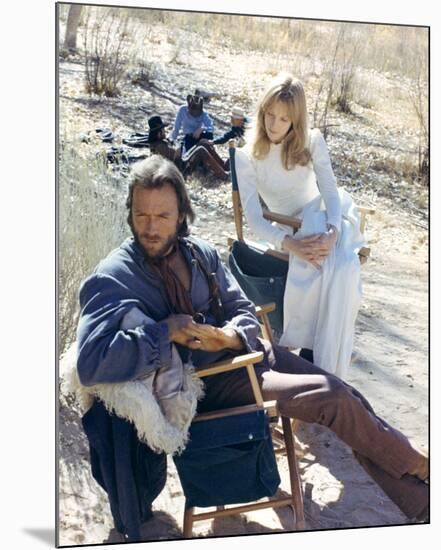 The Outlaw Josey Wales (1976)-null-Mounted Photo