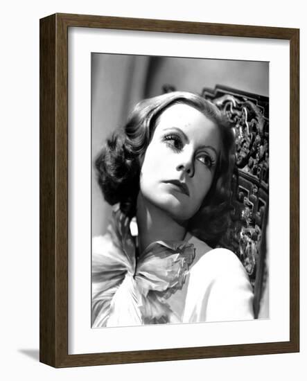 The Painted Veil, Greta Garbo, 1934-null-Framed Photo