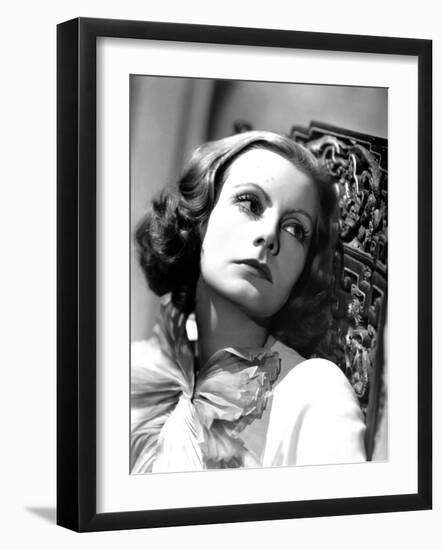 The Painted Veil, Greta Garbo, 1934-null-Framed Photo