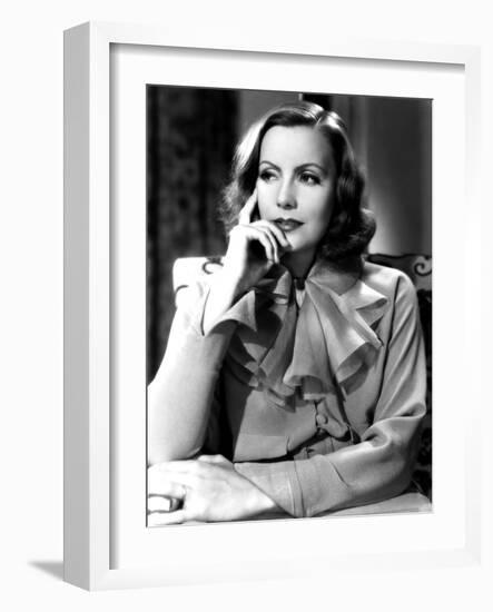 The Painted Veil, Greta Garbo, 1934-null-Framed Photo