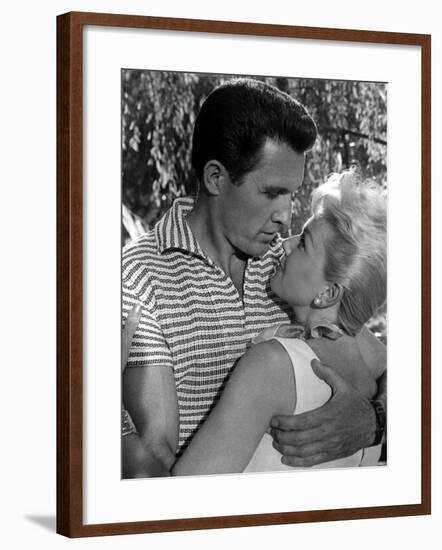 The Pajama Game, John Raitt, Doris Day, 1957-null-Framed Photo