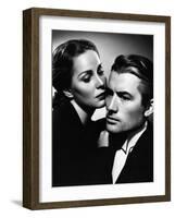 THE PARADINE CASE, 1948 directed by ALFRED HITCHCOCK Alida Valli and Gregory Peck (b/w photo)-null-Framed Photo