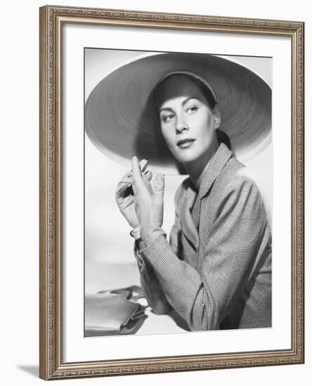 The Paradine Case, Alida Valli, 1947-null-Framed Photo