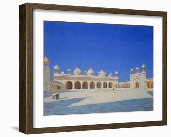 The Pearl (Mothi-Maschdschid) Mosque in Agra, 1869-Wassili Werestschagin-Framed Giclee Print