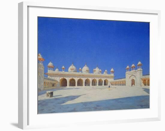 The Pearl (Mothi-Maschdschid) Mosque in Agra, 1869-Wassili Werestschagin-Framed Giclee Print