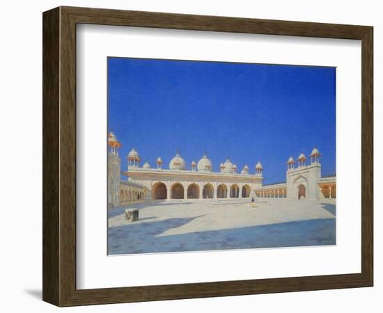 The Pearl (Mothi-Maschdschid) Mosque in Agra, 1869-Wassili Werestschagin-Framed Giclee Print