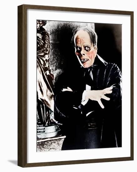 The Phantom of The Opera, Lon Chaney, 1925-null-Framed Photo