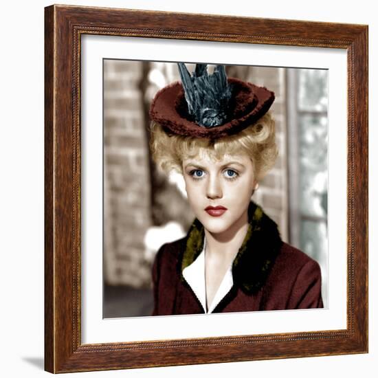 THE PICTURE OF DORIAN GRAY, Angela Lansbury, 1945-null-Framed Photo