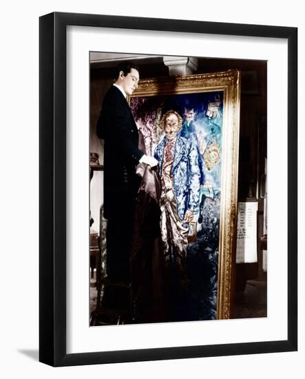 THE PICTURE OF DORIAN GRAY, Hurd Hatfield, 1945-null-Framed Photo