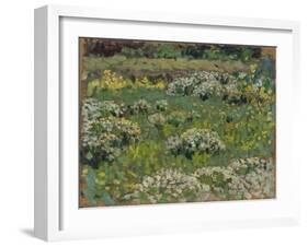 The Pond Garden, Hampton Court-Henri Eugene Augustin Le Sidaner-Framed Giclee Print