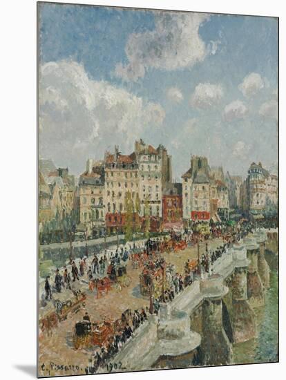 The Pont-Neuf, 1902-Camille Pissarro-Mounted Giclee Print