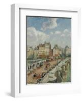 The Pont-Neuf, 1902-Camille Pissarro-Framed Giclee Print