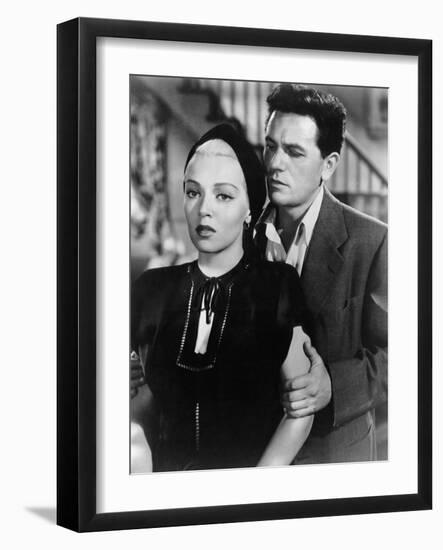 The Postman Always Rings Twice, Lana Turner, John Garfield, 1946-null-Framed Photo