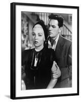 The Postman Always Rings Twice, Lana Turner, John Garfield, 1946-null-Framed Photo