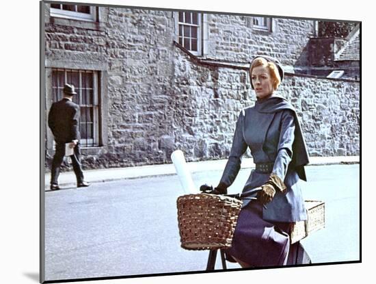 The Prime Of Miss Jean Brodie, Maggie Smith, 1969-null-Mounted Photo