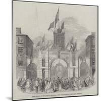 The Prince of Wales in Canada, the Orangemen's Arch at Toronto-null-Mounted Giclee Print