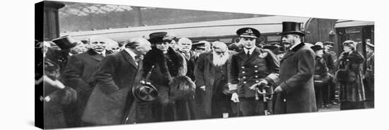 The Prince of Wales on His Way to Australia, 1920-null-Stretched Canvas