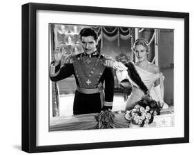 The Prisoner Of Zenda, Ronald Colman, Madeleine Carroll, 1937-null-Framed Photo