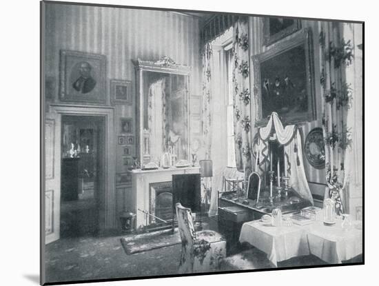 The Queens Dressing Room at Windsor Castle, c1899, (1901)-HN King-Mounted Photographic Print
