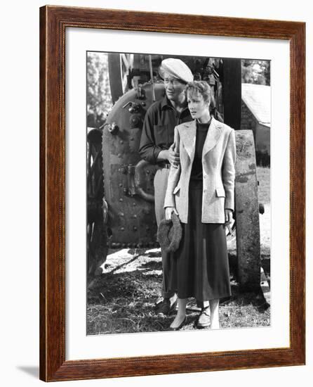 The Quiet Man, John Wayne, Maureen O'Hara, 1952-null-Framed Photo