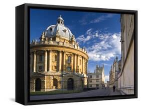 The Radcliffe Camera Building, Oxford University, Oxford, Oxfordshire, England, United Kingdom, Eur-Ben Pipe-Framed Stretched Canvas