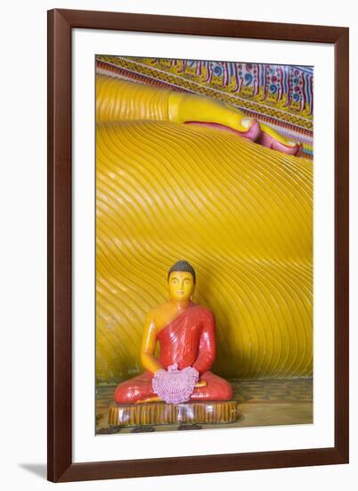 The Reclining Buddha at the Asgiriya Monastery-Jon Hicks-Framed Photographic Print