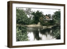 The River Dee at Chester, Cheshire, 1926-null-Framed Giclee Print