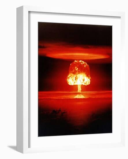 The Romero Shot, Was a Hydrogen Bomb That Yielded 11 Megatons of Energy-null-Framed Photo