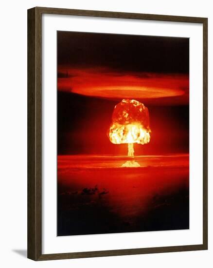 The Romero Shot, Was a Hydrogen Bomb That Yielded 11 Megatons of Energy-null-Framed Photo